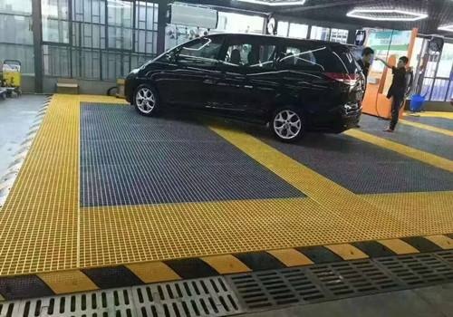 洗車玻璃鋼格柵板鋪設(shè)時怎么設(shè)計排水溝？
